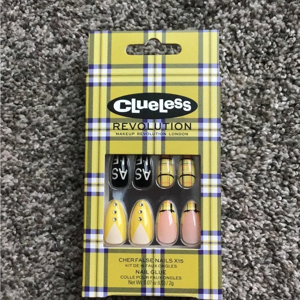 Clueless Revolution Cher false nails x15